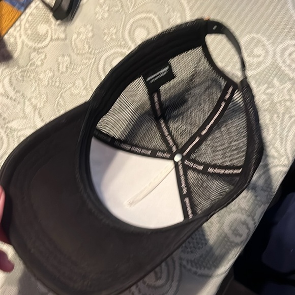 Tentree hat - Picture 4 of 4